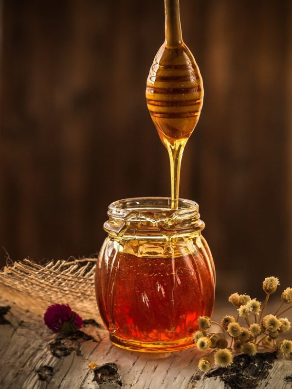 pure raw honey without any adulteration 